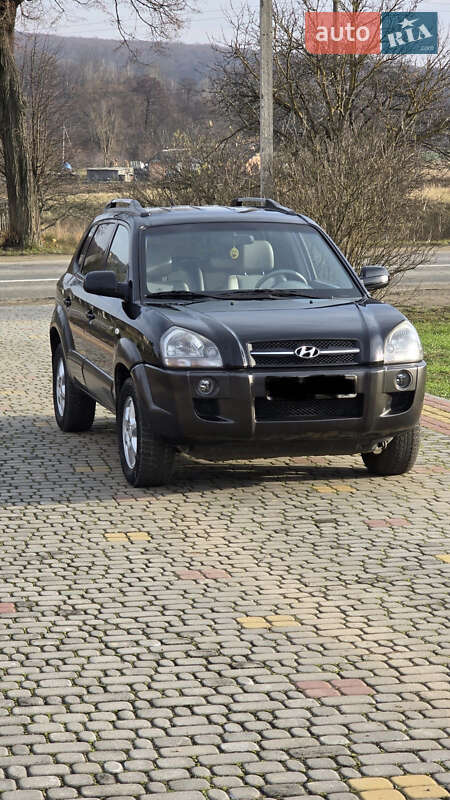 Внедорожник / Кроссовер Hyundai Tucson 2005 в Черновцах