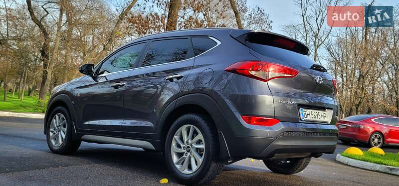 Позашляховик / Кросовер Hyundai Tucson 2017 в Одесі фото 2 Позашляховик / Кросовер Hyundai Tucson 2017 в Одесі
