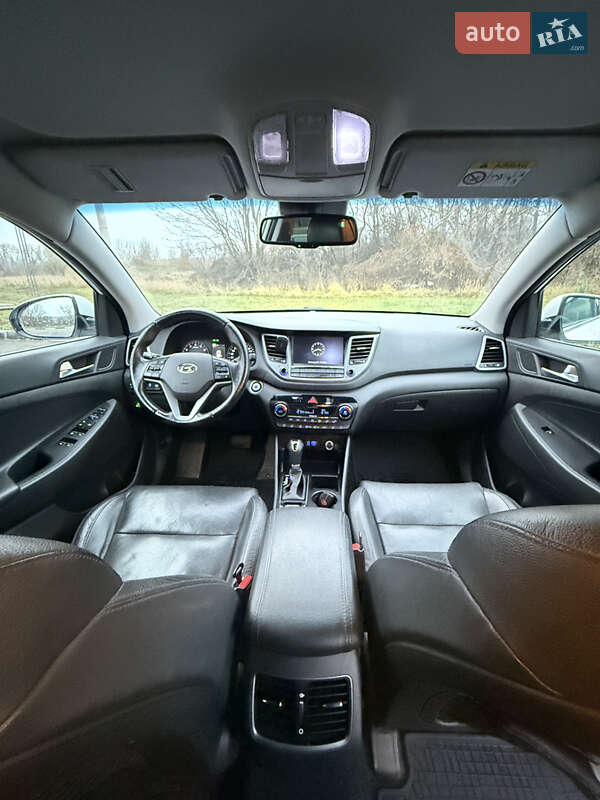 Внедорожник / Кроссовер Hyundai Tucson 2016 в Харькове