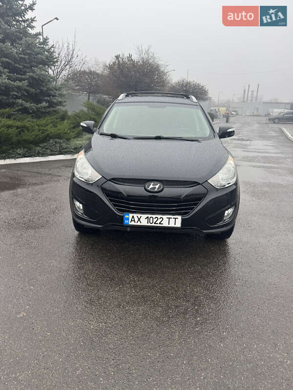 Позашляховик / Кросовер Hyundai Tucson 2012 в Полтаві