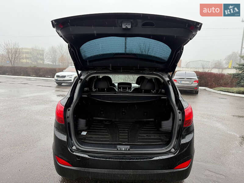 Позашляховик / Кросовер Hyundai Tucson 2012 в Полтаві