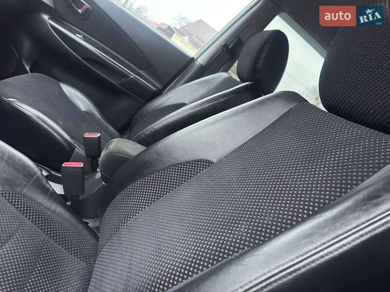 Позашляховик / Кросовер Hyundai Tucson 2011 в Охтирці