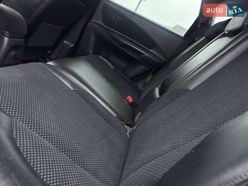 Позашляховик / Кросовер Hyundai Tucson 2011 в Охтирці