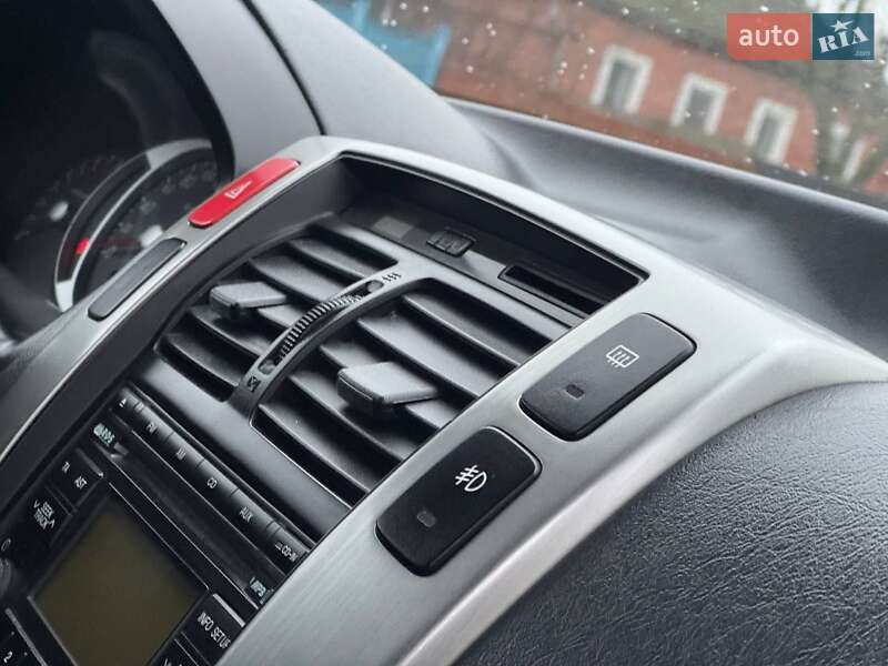 Позашляховик / Кросовер Hyundai Tucson 2011 в Охтирці