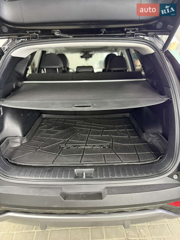 Внедорожник / Кроссовер Hyundai Tucson 2021 в Киеве