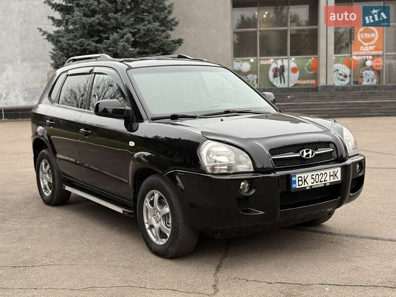 Позашляховик / Кросовер Hyundai Tucson 2008 в Рівному