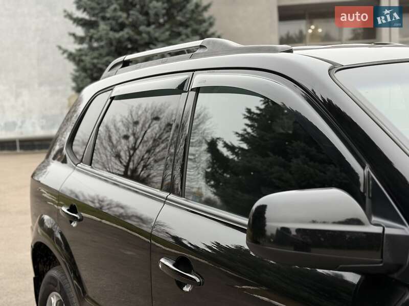 Позашляховик / Кросовер Hyundai Tucson 2008 в Рівному