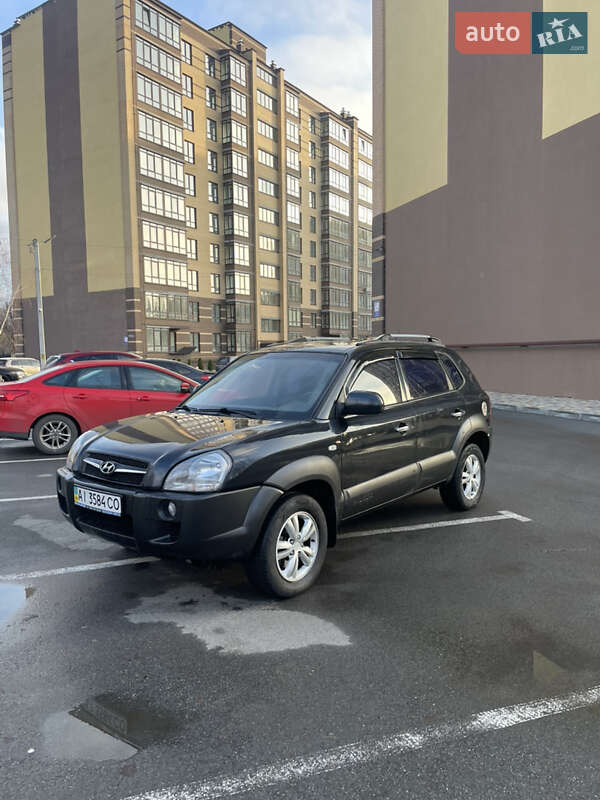 Внедорожник / Кроссовер Hyundai Tucson 2011 в Чернигове