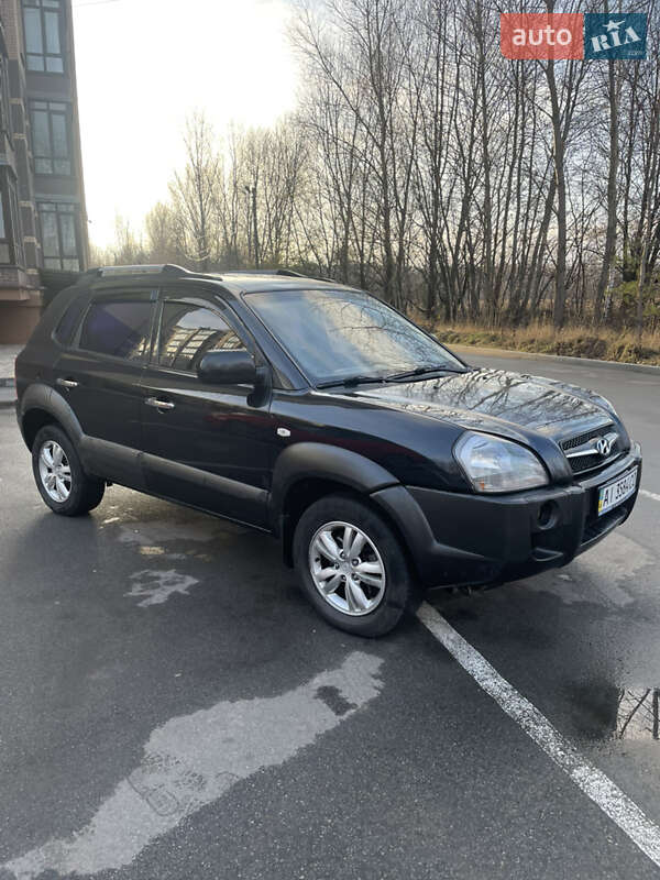Внедорожник / Кроссовер Hyundai Tucson 2011 в Чернигове