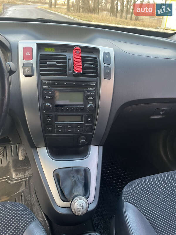 Внедорожник / Кроссовер Hyundai Tucson 2011 в Чернигове