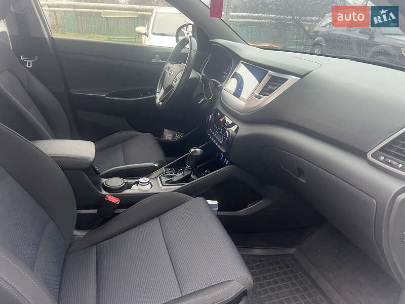 Позашляховик / Кросовер Hyundai Tucson 2017 в Харкові фото 13 Позашляховик / Кросовер Hyundai Tucson 2017 в Харкові