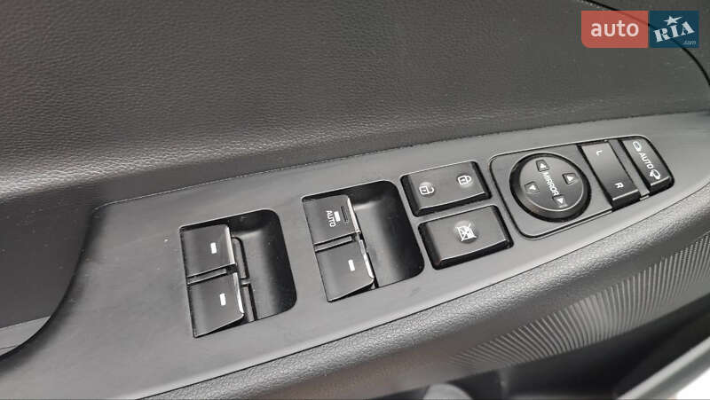 Позашляховик / Кросовер Hyundai Tucson 2017 в Харкові фото 23 Позашляховик / Кросовер Hyundai Tucson 2017 в Харкові