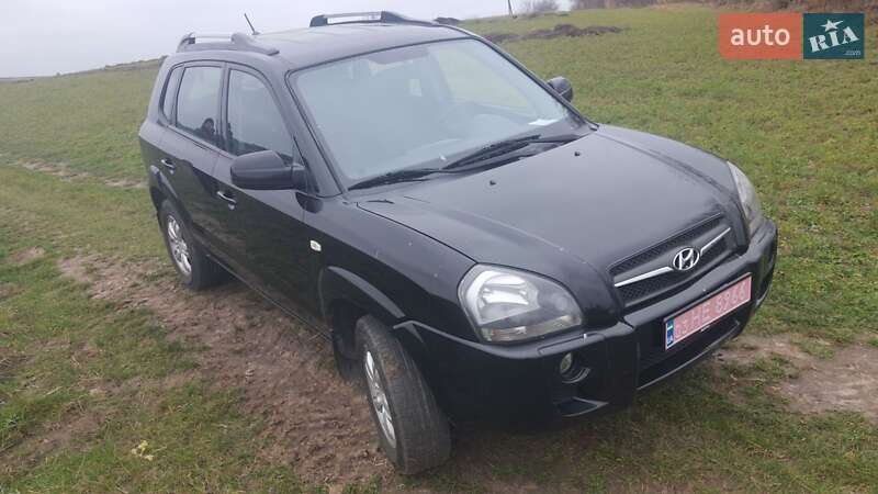 Позашляховик / Кросовер Hyundai Tucson 2009 в Рівному фото 4 Позашляховик / Кросовер Hyundai Tucson 2009 в Рівному