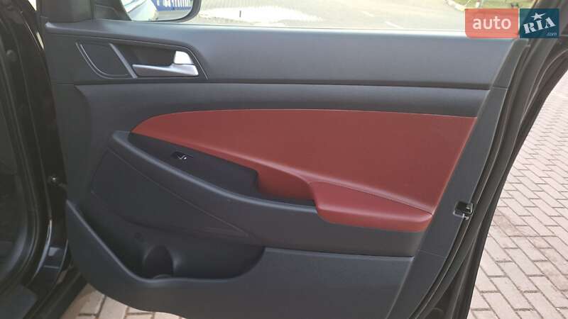 Внедорожник / Кроссовер Hyundai Tucson 2016 в Коломые фото 37 Внедорожник / Кроссовер Hyundai Tucson 2016 в Коломые