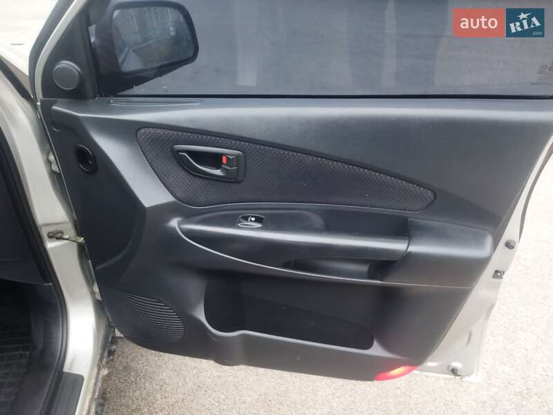 Внедорожник / Кроссовер Hyundai Tucson 2008 в Изяславе фото 15 Внедорожник / Кроссовер Hyundai Tucson 2008 в Изяславе