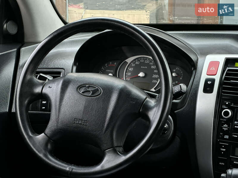 Позашляховик / Кросовер Hyundai Tucson 2007 в Харкові