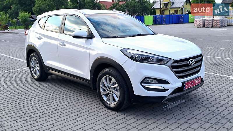Позашляховик / Кросовер Hyundai Tucson 2016 в Коломиї
