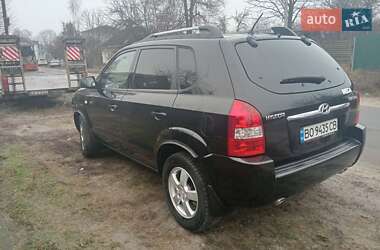 Внедорожник / Кроссовер Hyundai Tucson 2007 в Сновске