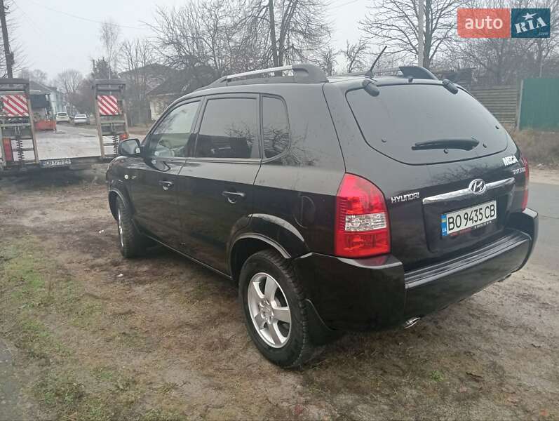 Внедорожник / Кроссовер Hyundai Tucson 2007 в Сновске фото 5 Внедорожник / Кроссовер Hyundai Tucson 2007 в Сновске