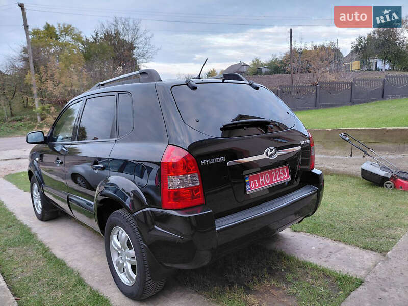 Внедорожник / Кроссовер Hyundai Tucson 2008 в Ровно фото 4 Внедорожник / Кроссовер Hyundai Tucson 2008 в Ровно