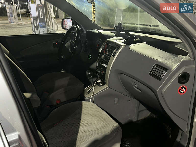 Внедорожник / Кроссовер Hyundai Tucson 2004 в Самборе