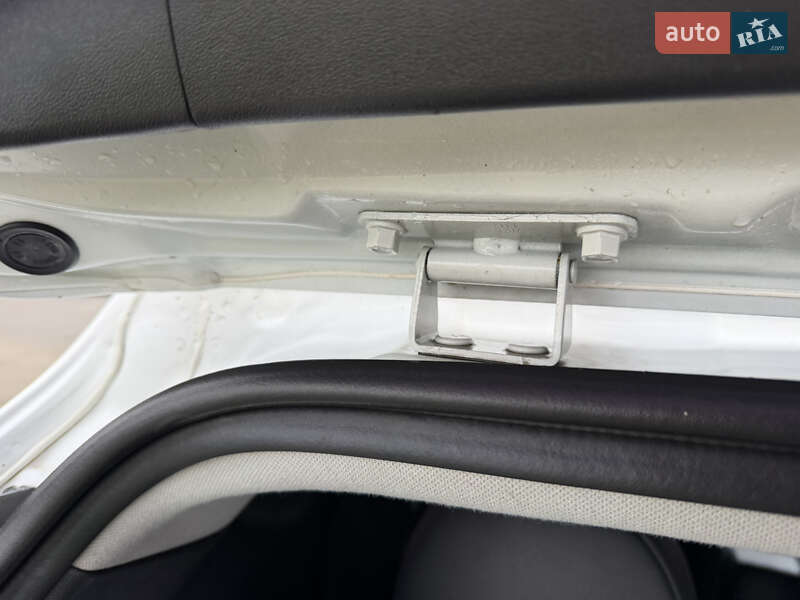 Позашляховик / Кросовер Hyundai Tucson 2014 в Одесі фото 18 Позашляховик / Кросовер Hyundai Tucson 2014 в Одесі