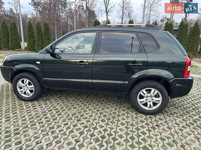 Позашляховик / Кросовер Hyundai Tucson 2008 в Харкові фото 12 Позашляховик / Кросовер Hyundai Tucson 2008 в Харкові