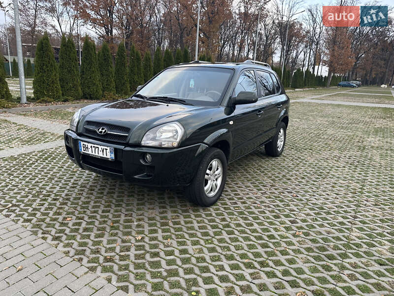 Позашляховик / Кросовер Hyundai Tucson 2008 в Харкові фото 14 Позашляховик / Кросовер Hyundai Tucson 2008 в Харкові