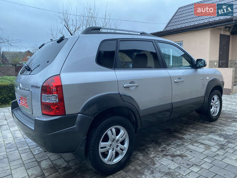 Позашляховик / Кросовер Hyundai Tucson 2006 в Вінниці фото 8 Позашляховик / Кросовер Hyundai Tucson 2006 в Вінниці