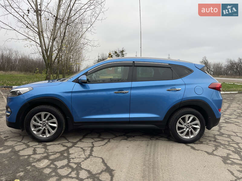 Внедорожник / Кроссовер Hyundai Tucson 2017 в Новоархангельске