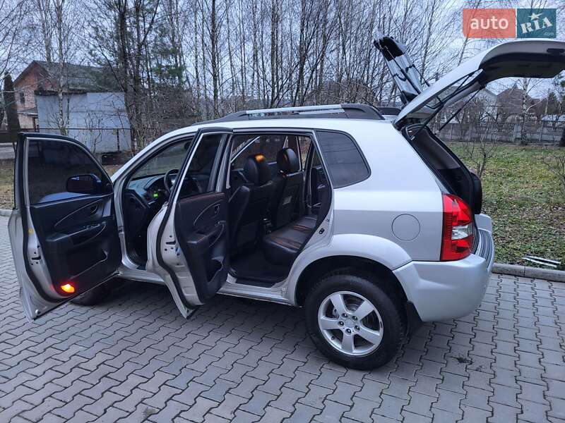 Внедорожник / Кроссовер Hyundai Tucson 2007 в Хмельницком фото 82 Внедорожник / Кроссовер Hyundai Tucson 2007 в Хмельницком