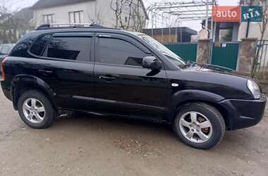 Внедорожник / Кроссовер Hyundai Tucson 2004 в Хусте