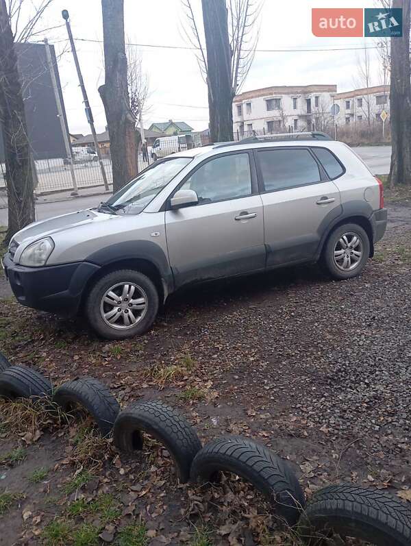 Позашляховик / Кросовер Hyundai Tucson 2007 в Житомирі