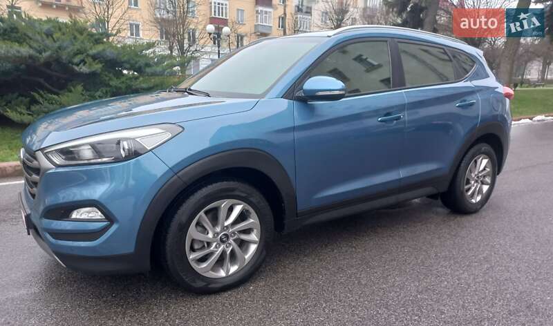 Внедорожник / Кроссовер Hyundai Tucson 2016 в Киеве