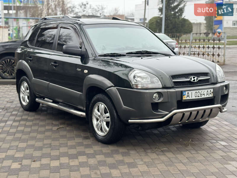 Позашляховик / Кросовер Hyundai Tucson 2008 в Лубнах