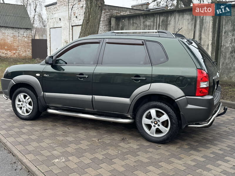 Позашляховик / Кросовер Hyundai Tucson 2008 в Лубнах