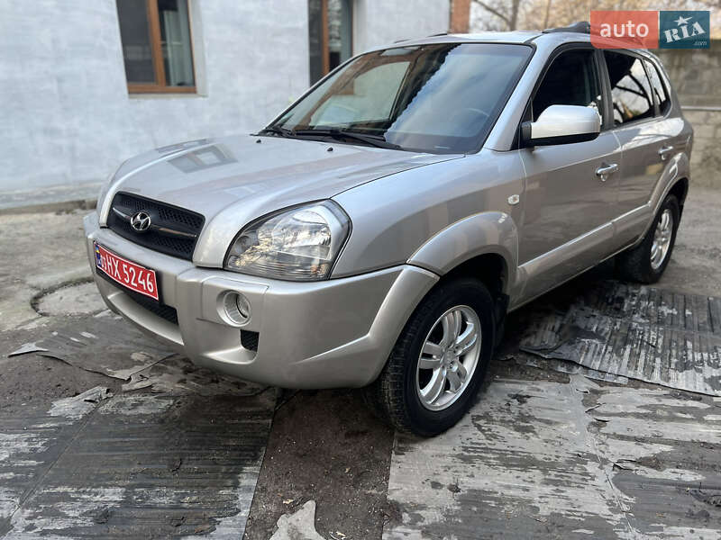 Внедорожник / Кроссовер Hyundai Tucson 2008 в Днепре фото 12 Внедорожник / Кроссовер Hyundai Tucson 2008 в Днепре