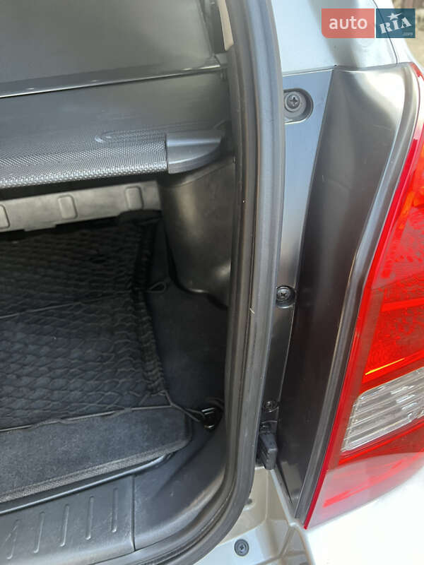 Внедорожник / Кроссовер Hyundai Tucson 2008 в Днепре фото 42 Внедорожник / Кроссовер Hyundai Tucson 2008 в Днепре