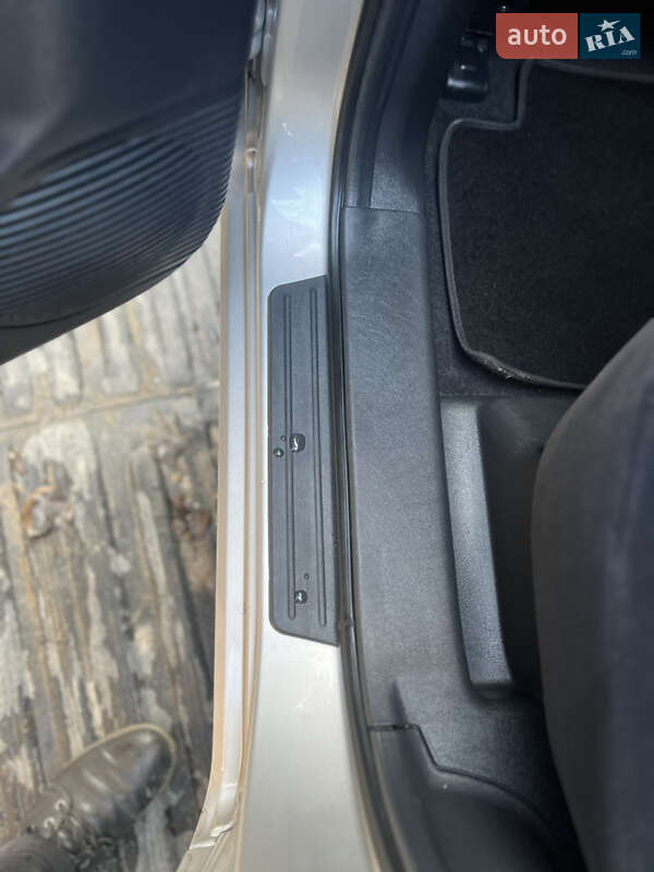 Внедорожник / Кроссовер Hyundai Tucson 2008 в Днепре фото 57 Внедорожник / Кроссовер Hyundai Tucson 2008 в Днепре