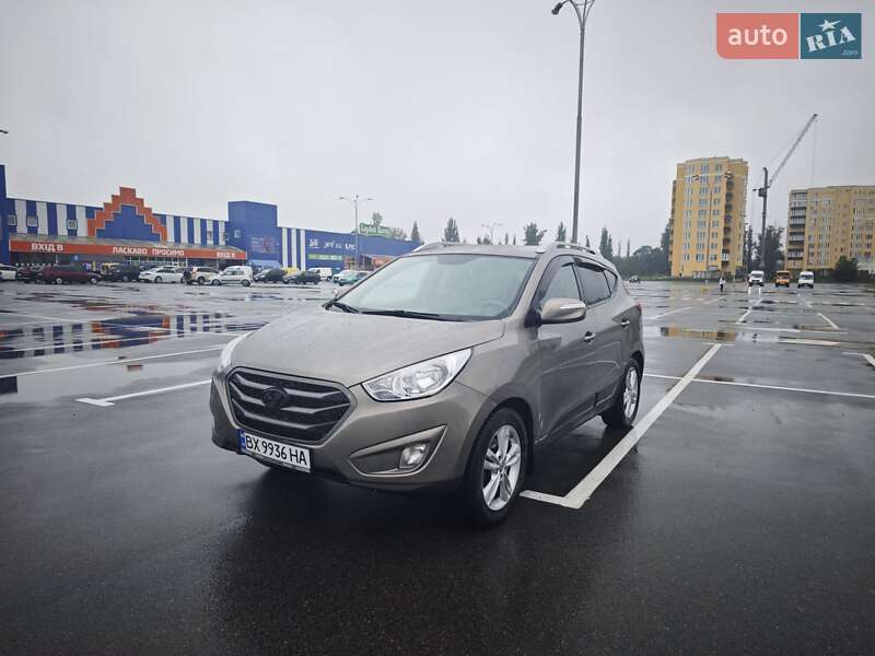 Внедорожник / Кроссовер Hyundai Tucson 2013 в Каменец-Подольском