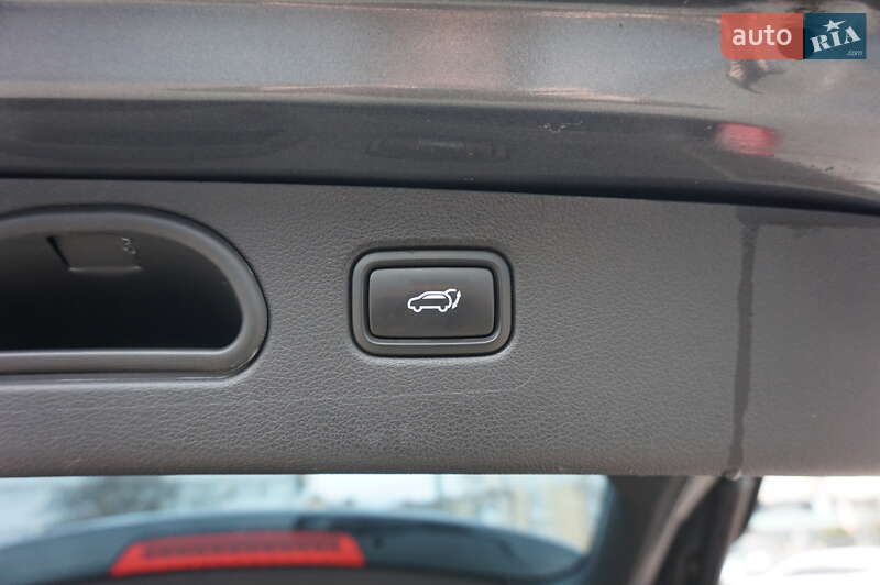 Позашляховик / Кросовер Hyundai Tucson 2015 в Одесі