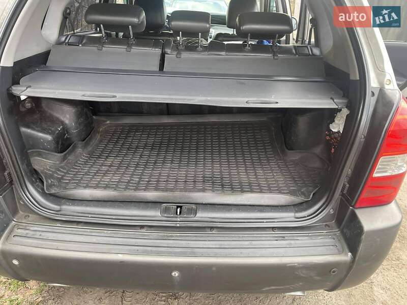 Позашляховик / Кросовер Hyundai Tucson 2007 в Києві