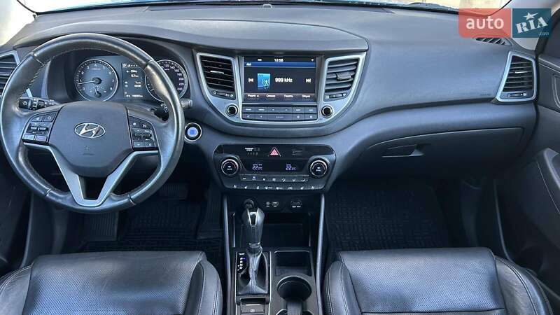 Позашляховик / Кросовер Hyundai Tucson 2017 в Києві