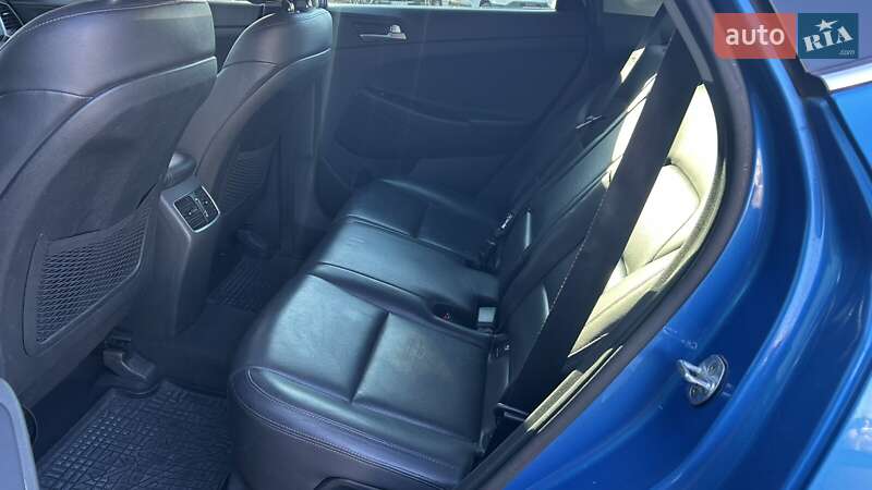 Позашляховик / Кросовер Hyundai Tucson 2017 в Києві