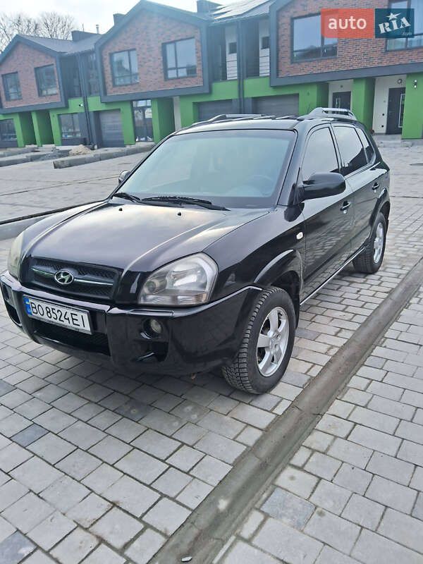 Позашляховик / Кросовер Hyundai Tucson 2007 в Тернополі