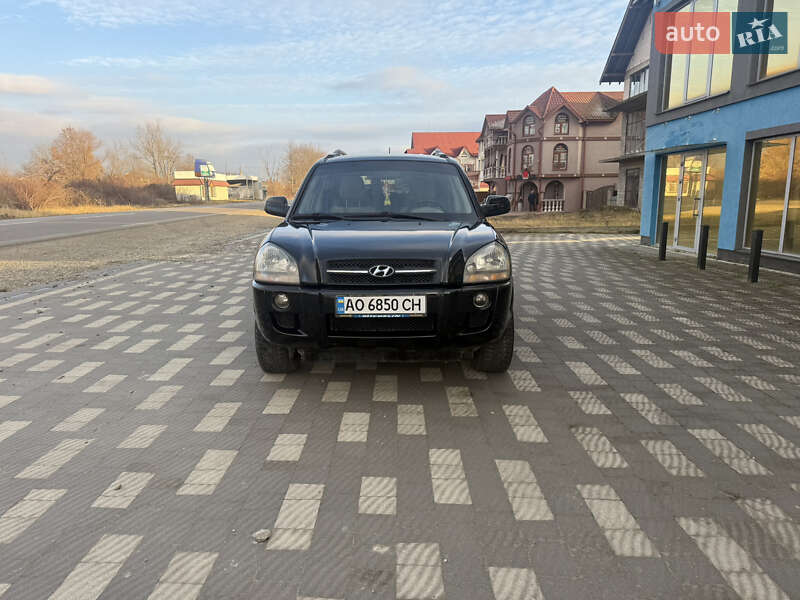 Позашляховик / Кросовер Hyundai Tucson 2004 в Тячеві