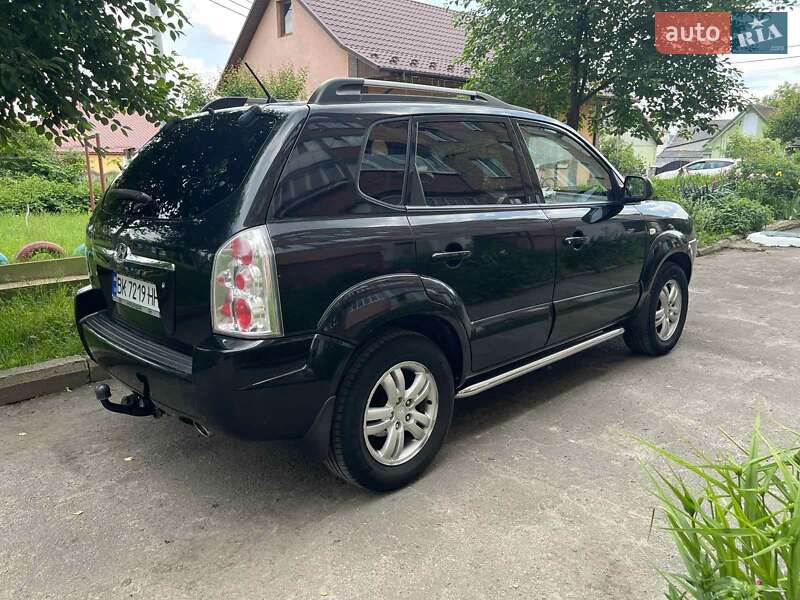 Внедорожник / Кроссовер Hyundai Tucson 2006 в Дубно