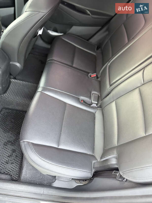 Позашляховик / Кросовер Hyundai Tucson 2015 в Києві фото 15 Позашляховик / Кросовер Hyundai Tucson 2015 в Києві