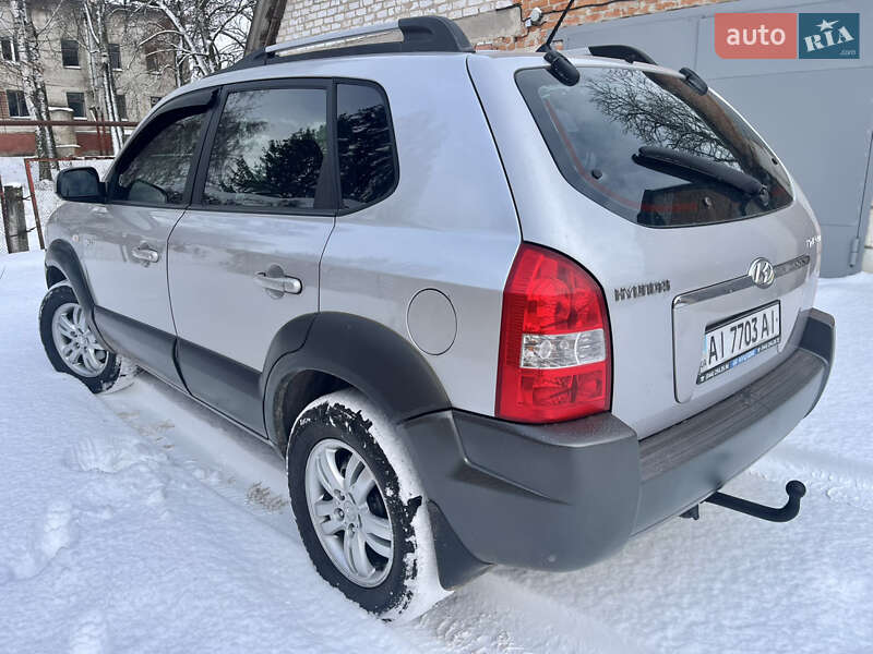 Позашляховик / Кросовер Hyundai Tucson 2006 в Путивлі