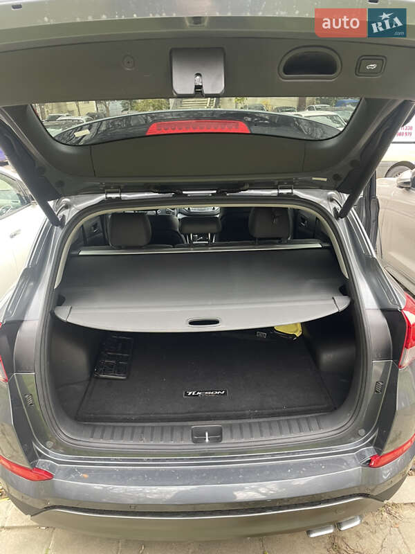 Позашляховик / Кросовер Hyundai Tucson 2016 в Ізмаїлі фото 24 Позашляховик / Кросовер Hyundai Tucson 2016 в Ізмаїлі